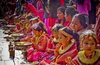 尼泊尔奇异婚俗--少女的＂果实婚礼＂