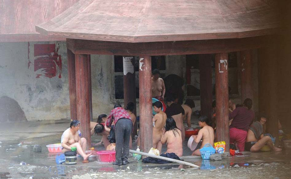 国内罕见民间裸浴文化风俗—河南三门峡汤河裸浴民俗