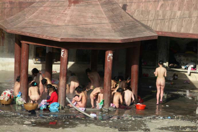 国内罕见民间裸浴文化风俗—河南三门峡汤河裸浴民俗