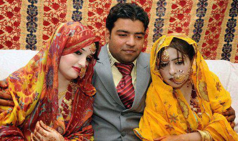 全球20大女性奇葩风俗:巴基斯坦新娘不能笑 哀愁受尊重