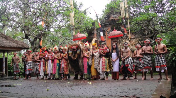 巴厘岛印度宗教习俗和仪式规矩