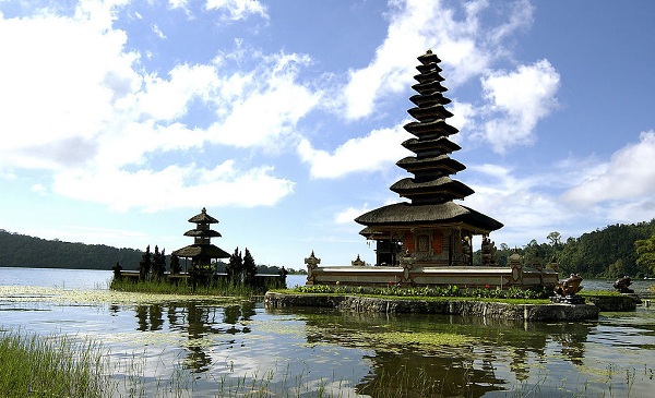 印尼“千庙之岛”巴厘岛风光
