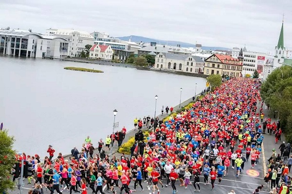 冰岛十大节日--雷克雅未克文化之夜之马拉松大赛