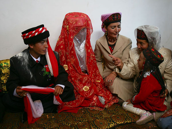 塔吉克族风俗禁忌--婚俗