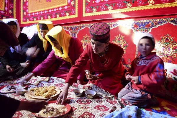 塔吉克族婚礼习俗