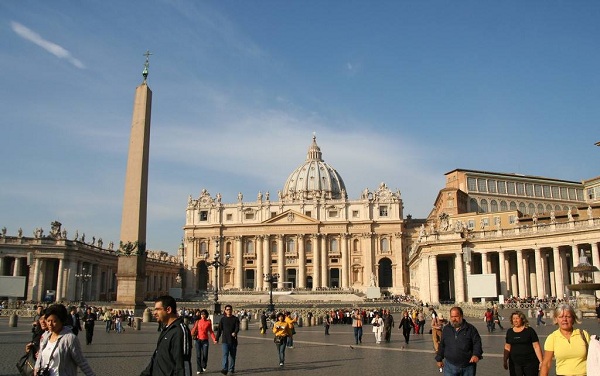 ��ٸ�����ָ��--ʥ�˵ô���ã�Basilica di San Pietro in Vaticano����Ӱ