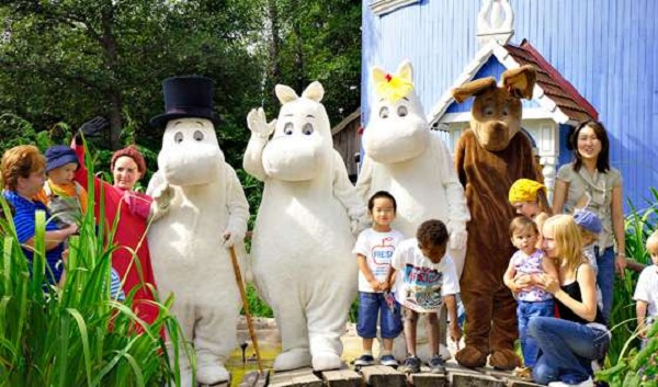 �������ξ����ȫ--ķ����Moomin������:ķ����Moomin���ֳ�����ķ�ס��������ס����Ƿ���Ů���Ҷ䱴•���ϣ�Tove Jansson�����µ�ͯ��С˵ϵ���Լ���������֡�