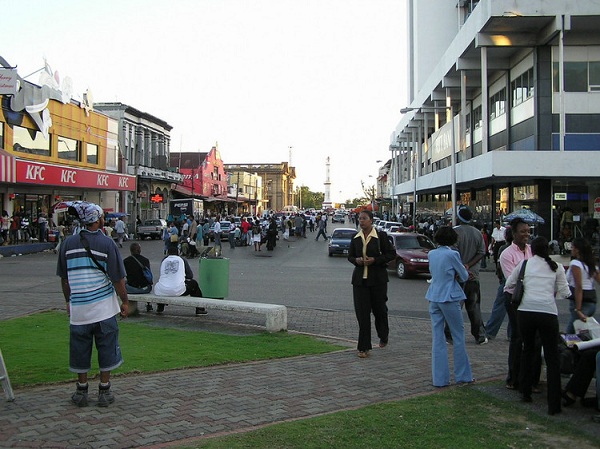 �������Ͷ�͸�����Ļ�--�ڶ�͸絺�ľ���������Ϊ���ˣ�ͨ��Ϊʯ�͹��˺���ְ��Ա�����Ż������½̡�