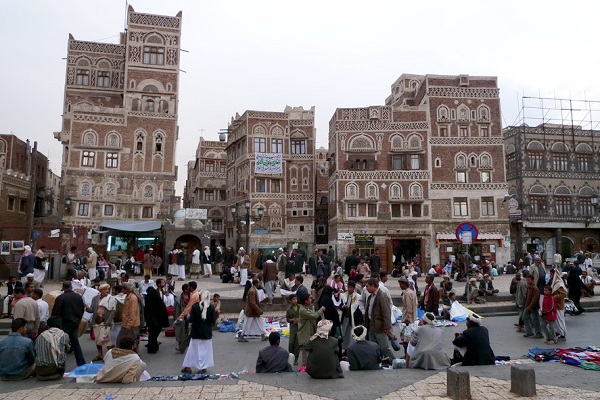 也门风俗禁忌--萨那街上的人们