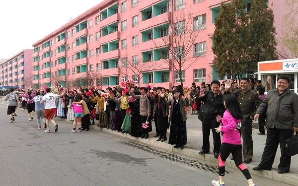 朝鲜风俗习惯--平壤马拉松比赛