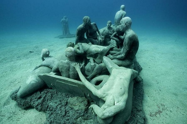 墨西哥十大著名旅游景点--墨西哥海底雕塑博物馆​
