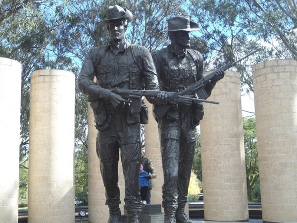 最受澳大利亚人重视的军人节《澳新军团日》