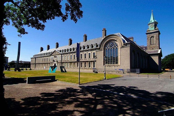 ​爱尔兰博物馆景点介绍--爱尔兰现代艺术博物馆​