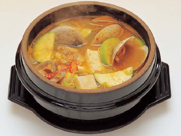 朝鲜族怪异独特的饮食习惯--三伏狗肉酱汤