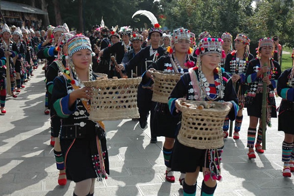 哈尼族传统节日一览--“嘎汤帕”