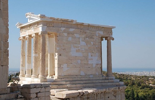 ŵʤŮTemple of Athena Nike