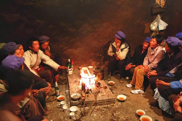 傈僳族传统民歌文化--傈僳族民歌包括了木刮、摆时和优叶等歌种