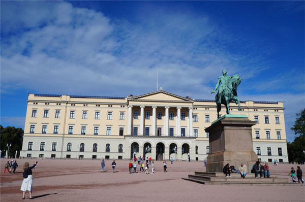 挪威十大旅游景点指南--奥斯陆皇宫