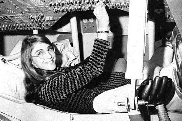 ˴󶥼ŮԱ--µĴŮʣʦһʣMargaret Hamilton(ءܶ)