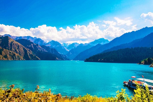 ����ɽ���񻰴�˵��������Ī��​����˵����ĸס������ɽ���ƹ��������������ɳغ����ء������ء�������ż��ж��м��ء�